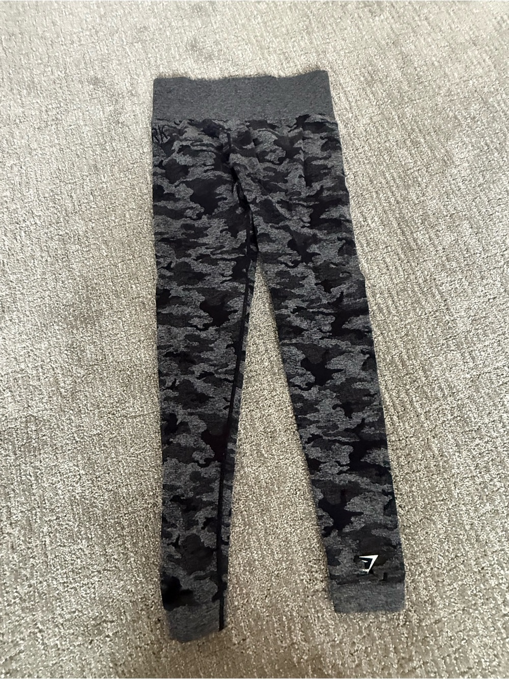 Gymshark Women's Dark Gray Camo Seamless Leggings